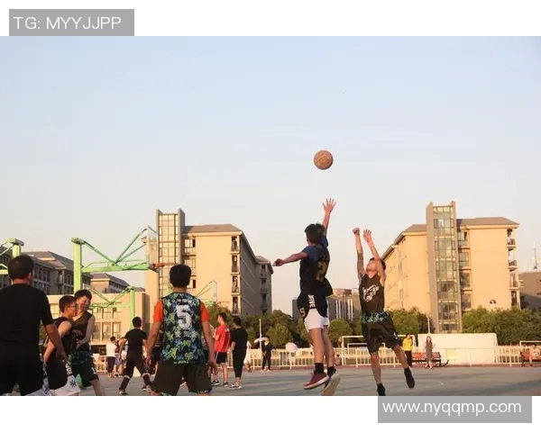 黄秀英分享篮球心得与技巧探讨助你提升球技的独家经验分享